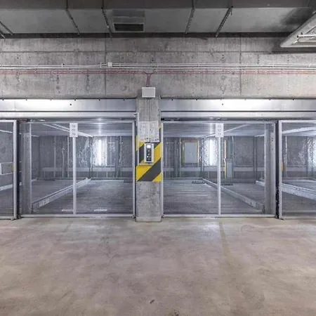 Waterlane Island Riverview&spa 格但斯克