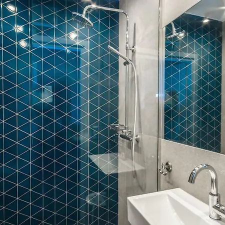 Waterlane Island Riverview&spa *