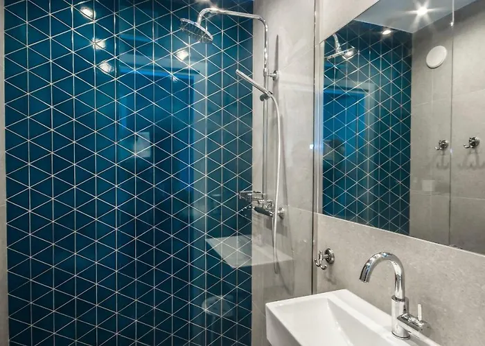 Waterlane Island Riverview&spa *